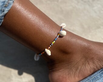 Colourful Pearl Anklet, Surfer Shell Anklet, Rainbow Anklet, Shell Ankle Chain, Shell Anklet for Women, Beach Anklet, Cowrie Shell Anklet