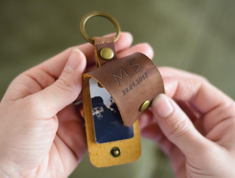 Leder Schlüsselanhänger personalisiert