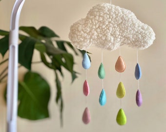 Cloud baby mobile, boucle nursery mobile, cloud nursery decor, baby room decor, baby mobile girl