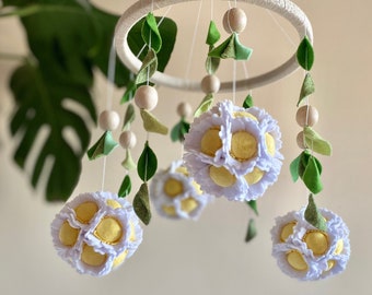 Baby mobile girl, daisy mobile, baby room decor, crib mobile,  girls room decor, cot mobile