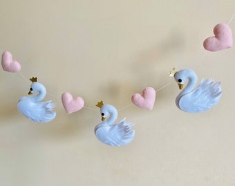 Swan felt garland, swan nursery decor