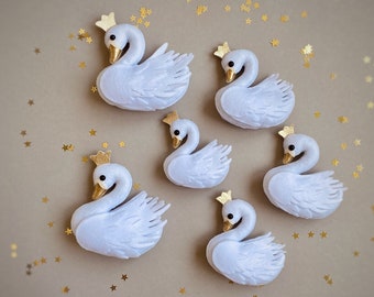 Decoración de vivero de cisnes, adorno de cisne de fieltro, princesa cisne, decoración de cisnes, cisne hecho a mano, regalo de baby shower de cisnes