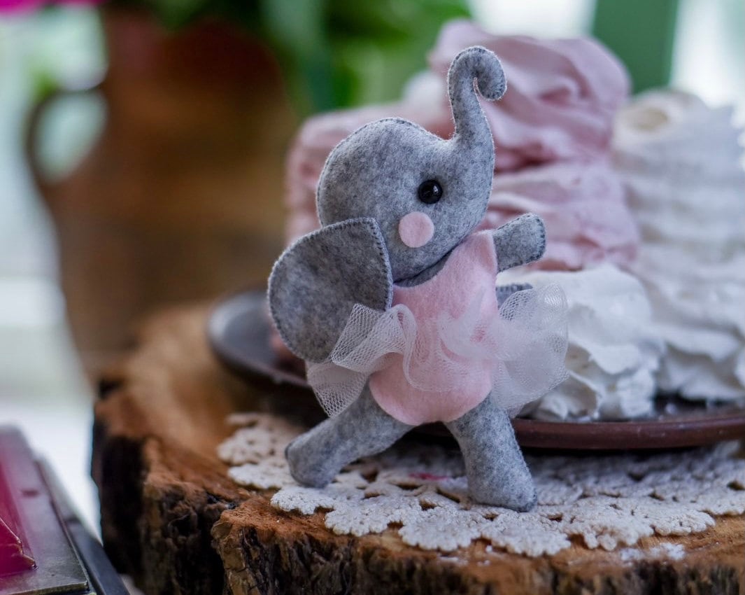 Baby Elephant Needle Felting Kit – Hawthorn Handmade