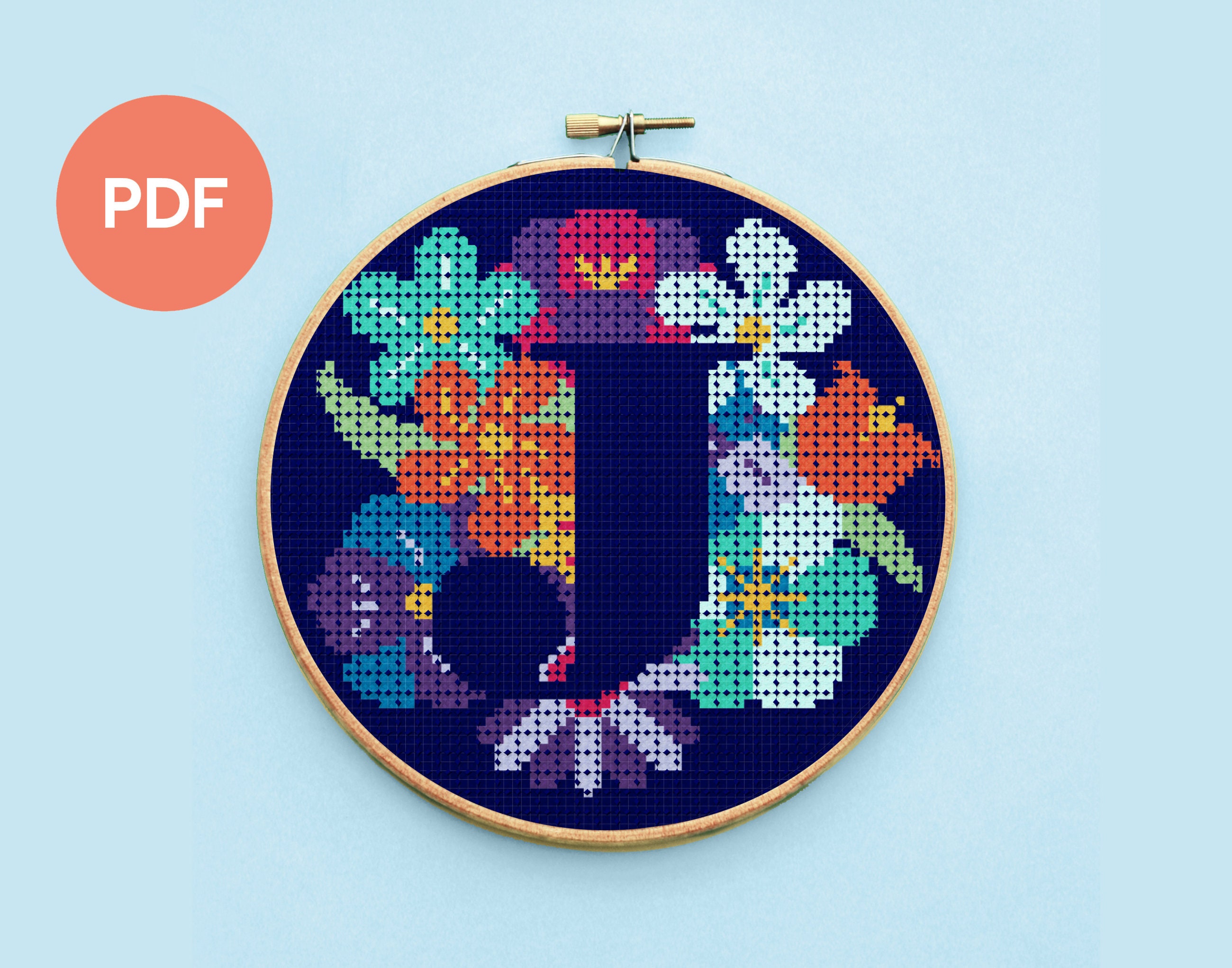 文字 J の花のクロスステッチ パターン、フルカラー PDF、即時