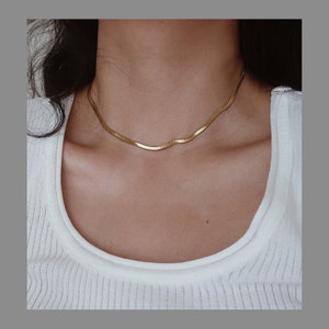 necklace / 18K Gold Chain Necklace Chunky Chain Jewellery Bold Herringbone Chain Necklace Snake Chain Gold Necklace image 3