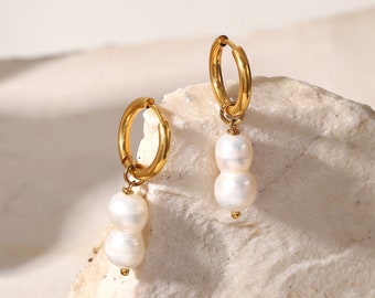 earrings / 18K Gold Filled Pearl Earrings • Pearl Earrings • Pearl Hoop Earrings • Pearl Earrings • Pearl Hoops • Pearl Earrings