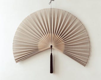 Bamboo fan wall | Wall decoration fan with tassels | Interior focal point | Bamboo natural