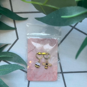 Stitch marker | Accessory for knitting - Bee collection