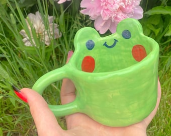 PREORDER:The Froggy Mug-frog mug-cute mug-handmade mug-ceramic mug handmade-frog stuff-cute coffee mug-tea mug cute-frog-cute frog-frog gift