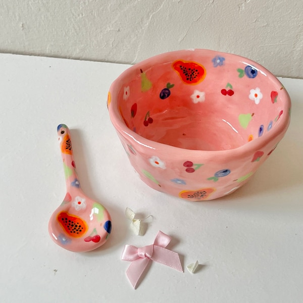 PREORDER: pink fruit handmade ceramic bowl w/ matching spoon-handmade ceramic bowl-ceramic bowl-handmade ceramics-fruit bowl-handmade bowl