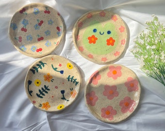 VOORBESTELLING: handgemaakt keramisch schaaltje met spikkels - ringschaaltje - sieradenschaaltje - opbergschaaltje - kleischaaltje, schattig schaaltje, keramisch schaaltje, uniek schaaltje, handgemaakt schaaltje