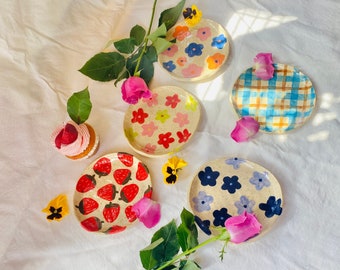 PREORDER:cute speckled stoneware clay ceramic dessert dish-ceramic dish,dessert dish,handmade ceramics,ceramic plate,small food plate,plate