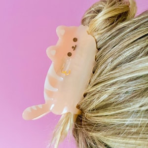 The Cat Loaf Hair Claw Clip-cellulose acetate hair clip-fun hair claw clip-hair claw clip designs-hair claw clips-acetate hair claw-cat hair