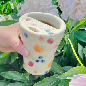 PREORDER: fruits handmade ceramic travel mug,ceramic to go cup,travel tumbler cup, keep cup,travel mug,travel cup,pottery mug,stoneware cup