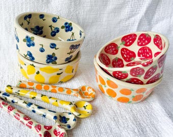 PREORDER: fruit handmade ceramic bowl set with matching spoon-handmade ceramic bowl-ceramic bowl-handmade ceramics-fruit bowl-handmade bowl