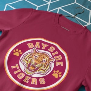 Bayside Tigers Sweatshirt - Bayside Alumni Pullover, gespeichert von der Glocke, Maroon Pullover Varsity Pullover, Unisex Shirt, TV-Show-Fans