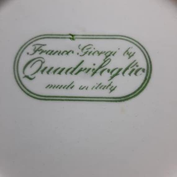 Franco Giorgi Quadrifoglio Embossed Fruit Pattern Rimmed Soup Bowl
