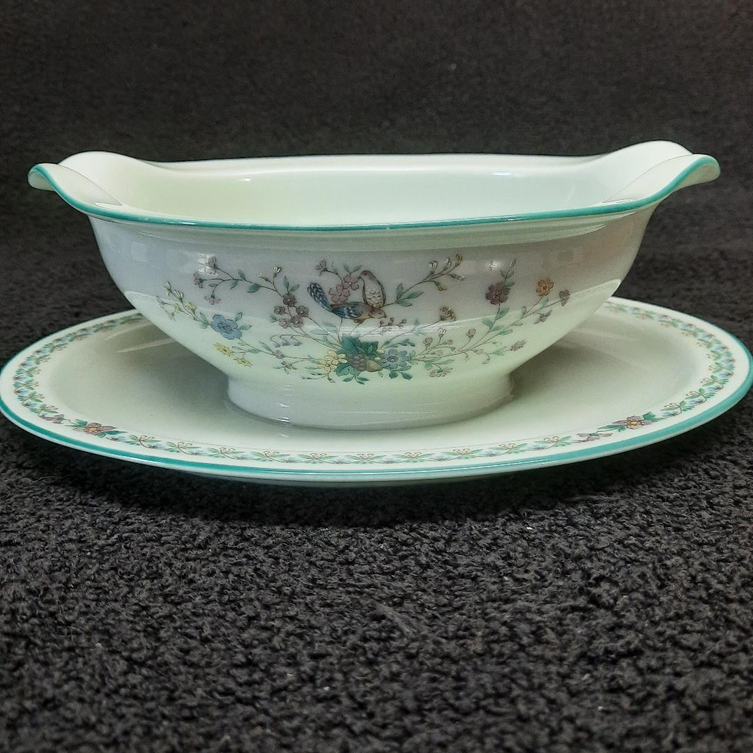 Noritake Paradise Green 8223 W80 Pattern Dinnerware Piece Choice