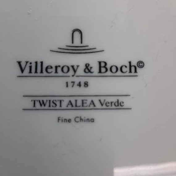 Villeroy and Boch Fine China Twist Alea Verde 1748 Pattern Dinner