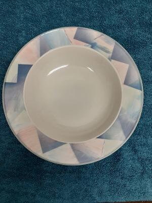 Mikasa Intaglio Carousel Pattern Rimmed Soup Bowl Inspired by John Bergen Made in Japan
