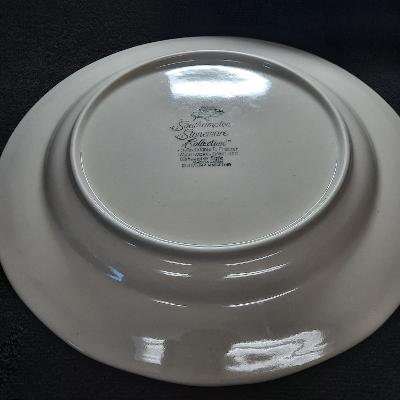 Southampton Stoneware Collection JMP5 Pattern 12 Inch Round Meat