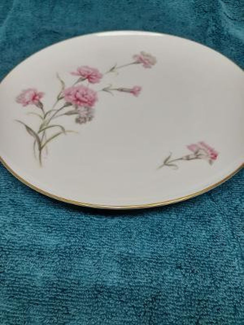 Royal Court Fine China Carnation Pattern 5 Piece Place Setting Made in