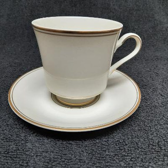 Verge Espresso Cup and Saucer + Reviews