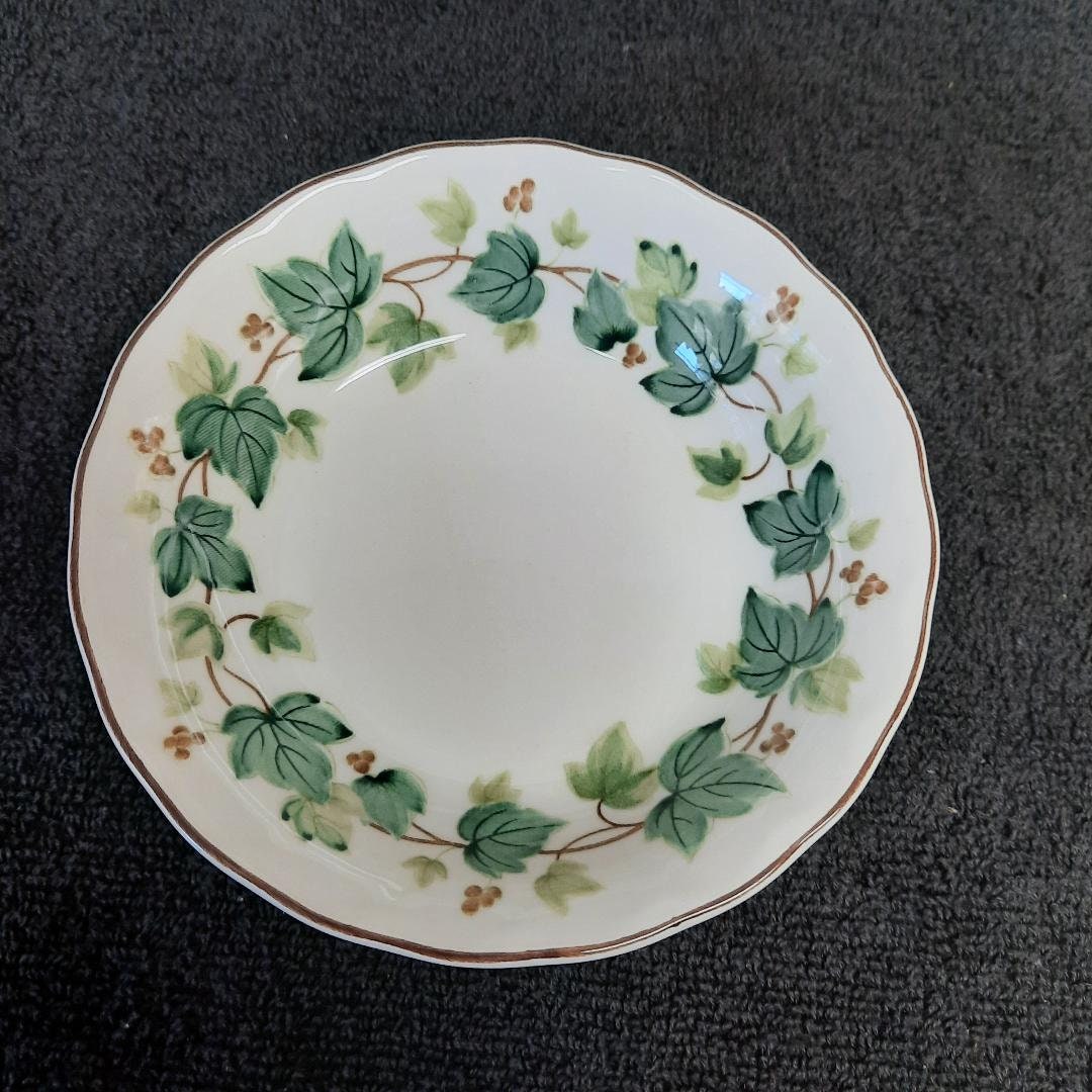 Nikko Tableware Casual Living Greenwood Pattern Dinnerware Piece