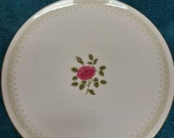 Royal Doulton Fine Bone China Sweetheart Rose Pattern Dinner Plate Made in England
