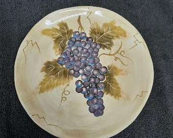 Tabletops Gallery Cabernet Pattern Scalloped Salad Plate