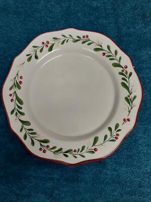 Better Homes and Gardens Mistletoe Pattern Dinner Plate Etsy