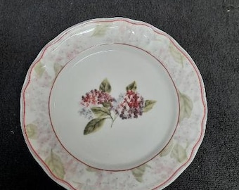 Epoch Collection Summer Bouquet Pattern Dinnerware Pieces Made in Indonesia