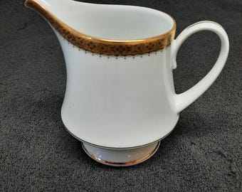 Noritake Contemporary Essex Gold 4322 Pattern Dinnerware Piece