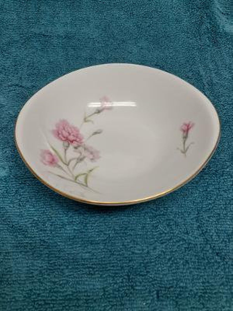 Royal Court Fine China Carnation Pattern Lugged Soup Bowl Made in Japan