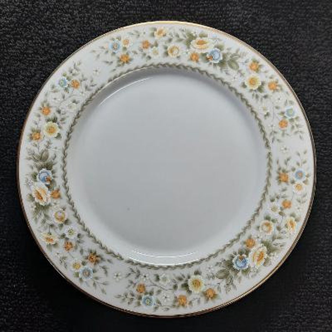 M Fine China Japan Priscilla 5551 Pattern Bread and Butter Pie Etsy