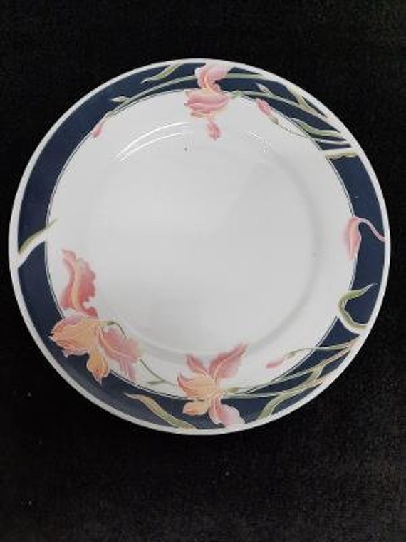 Silverie Fine China Black Band Iris Pattern Dinner Plate Etsy