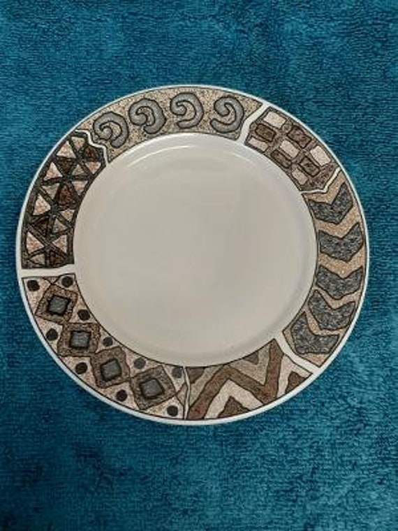 Sakura Majesticware Genuine Stoneware Crete Pattern Salad Plate
