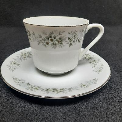 Fine China of Japan Bouquet Pattern Dinnerware Pieces Choice