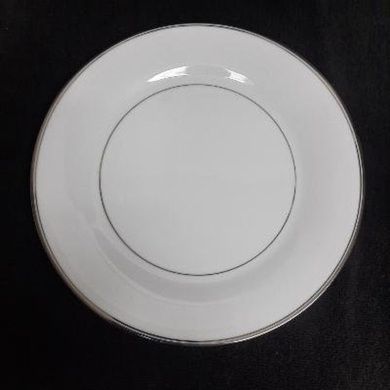 Noritake Diana 2611 Pattern Dinnerware Piece Choice Made in Japan