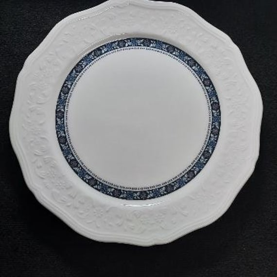 Hankook Super Bone Fine China St James HNK27 Pattern Dinner Plate