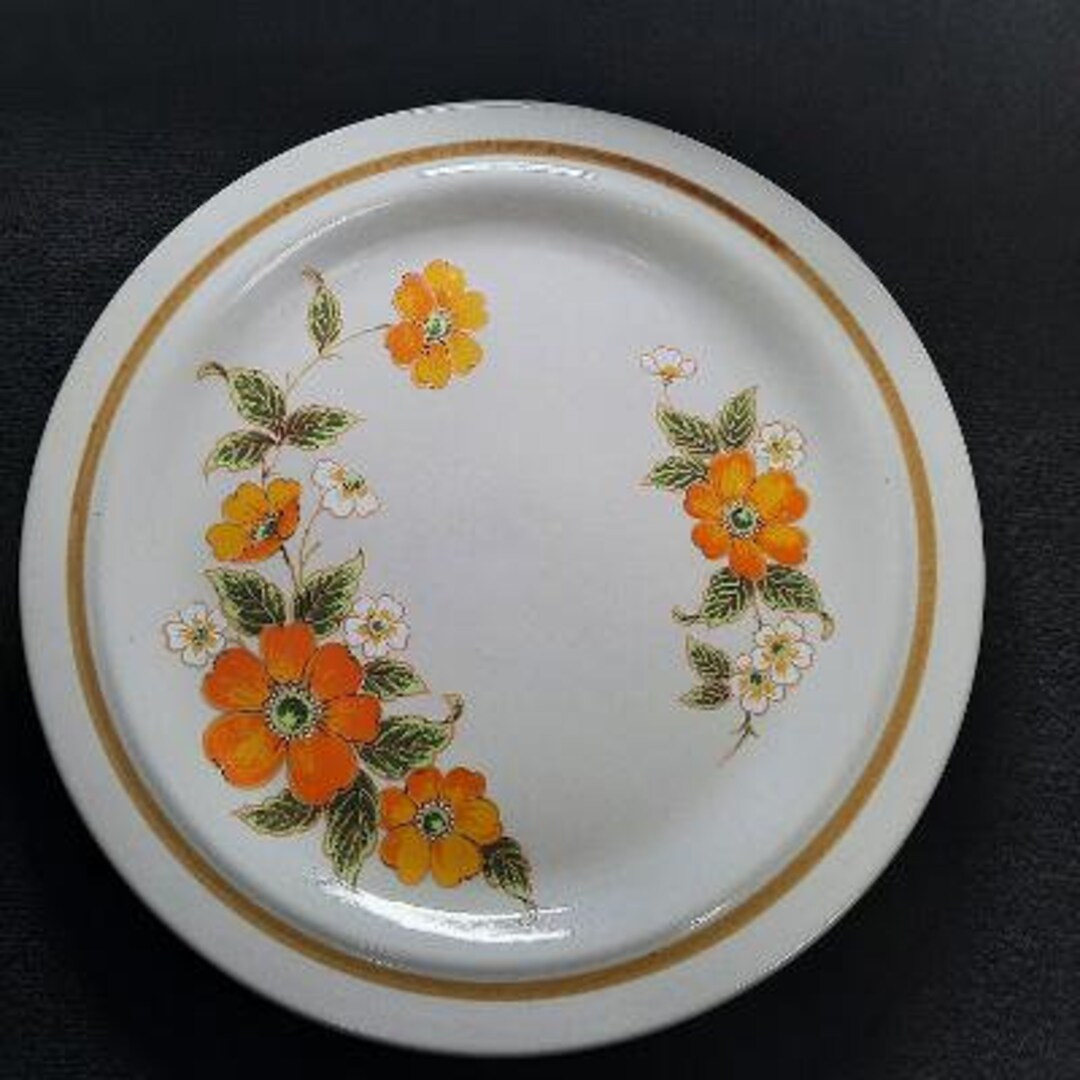 Mikasa Hallkraft Artisan Splendrous KA102 Pattern Dinner Plate
