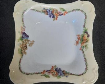 Hutschenreuther Selb Bavaria Charlotte Pattern Square Vegetable Serving Bowl