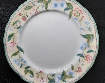 Epoch Collection Floral Bay Pattern Salad Plate Flowers