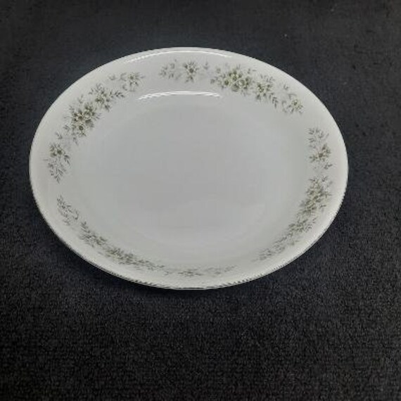 Fine China of Japan Bouquet Pattern Dinnerware Pieces Choice