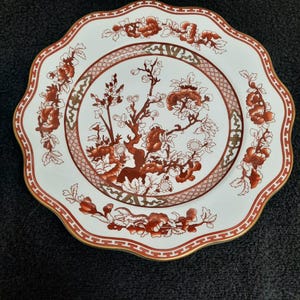 Coalport Bone China Indian Tree Coral Pattern Dinner Plate Made in England Gold Trim