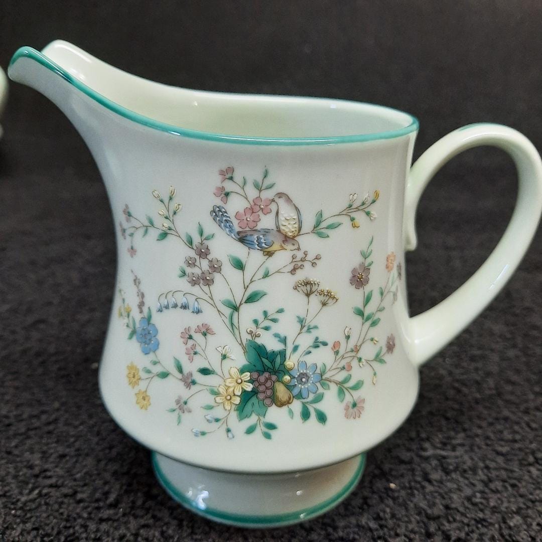 Noritake Paradise Green 8223 W80 Pattern Dinnerware Piece Choice