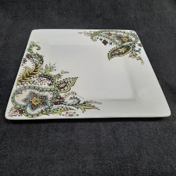 Tabletops Gallery Angela Pattern Square Dinner Plate Paisley Hand