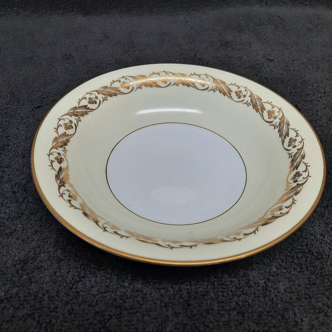 Noritake 5181 Gold Leaves and Berries Pattern Dinnerware Pieces