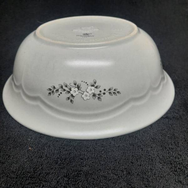 Pfaltzgraff Heirloom Pattern Round Vegetable Bowl Made in USA