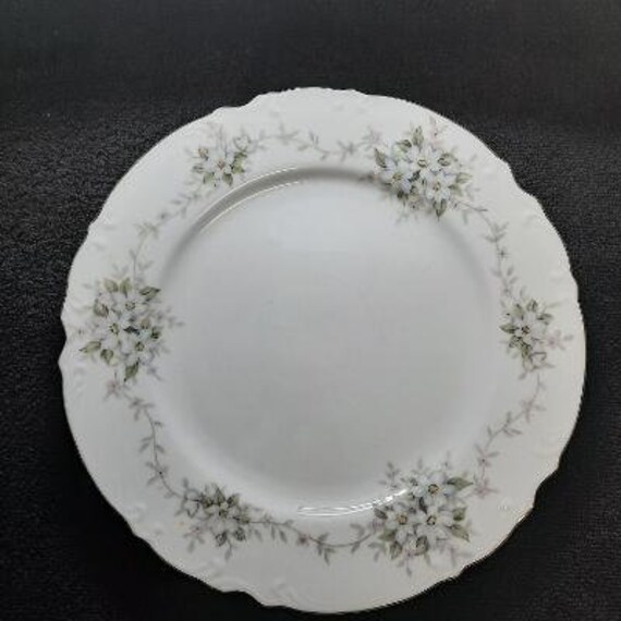 Mikasa Fine China Jennifer Pattern Dinnerware Pieces Embossed Made in Japan Etsy UK